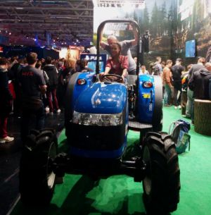 gamescom 2014 Landwirtschafts Simulator 15 messestand